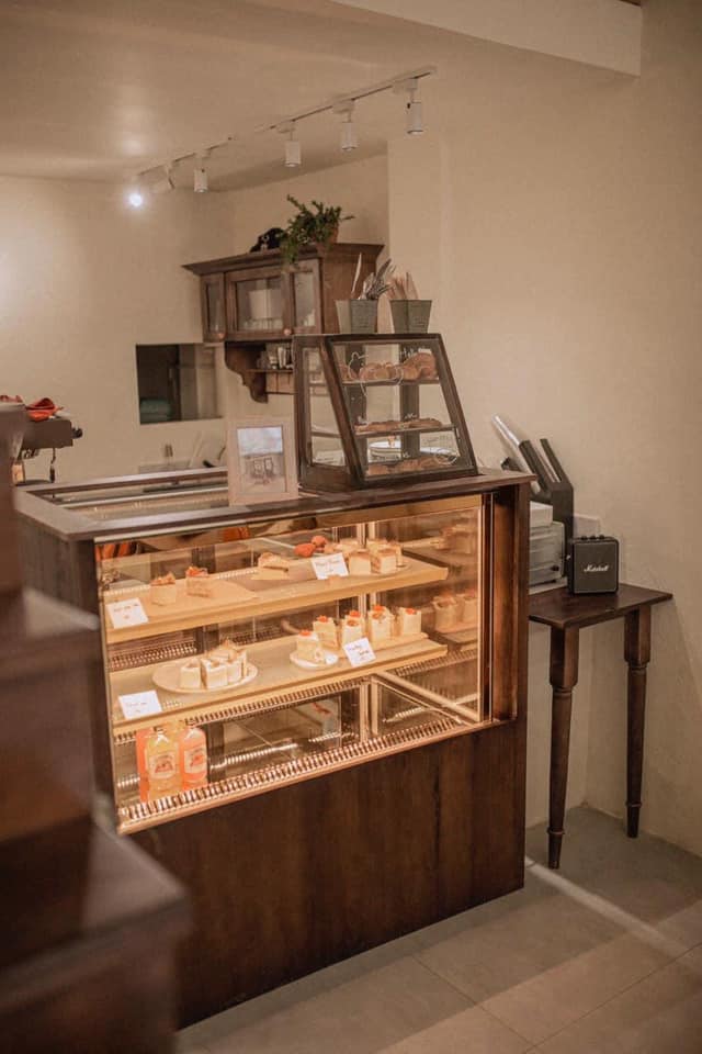 Bittersweet Cakery & Cafe Khoe Quán